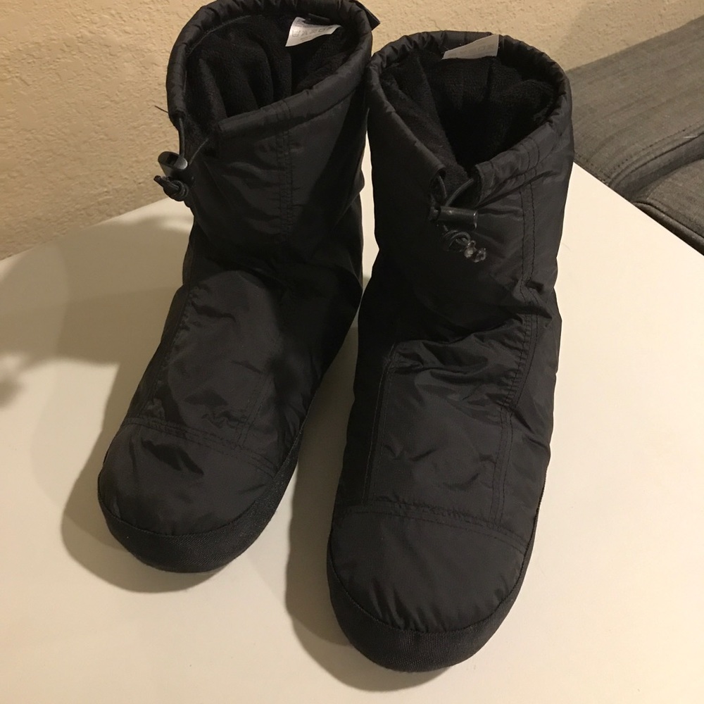 Cordillera bootie slippers